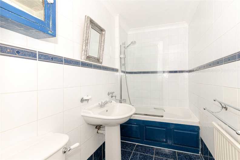 2 bedrooms apartments/flats to sale in Shepherds Hill, Highgate-image 8