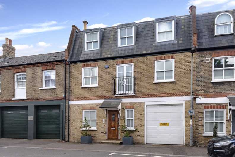 4 bedrooms apartments/flats to sale in Rosemont Road, Hampstead-image 1