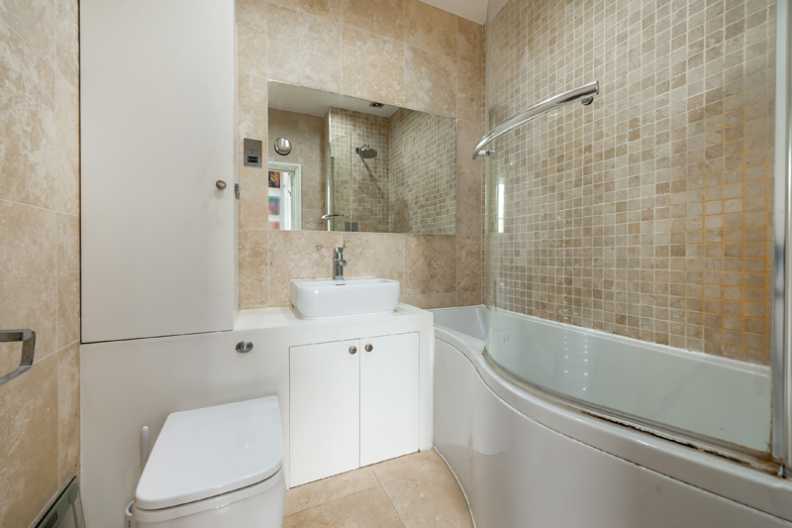 3 bedrooms apartments/flats to sale in Hampstead Lane, Highgate-image 7