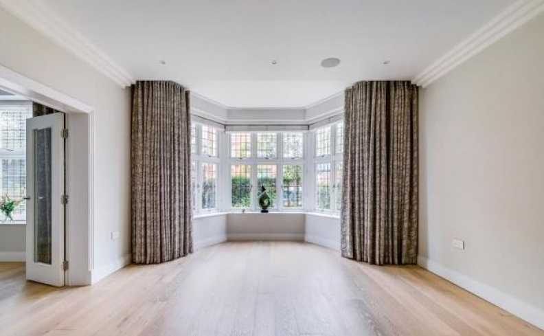 3 bedrooms apartments/flats to sale in Kidderpore Avenue, Hampstead-image 8