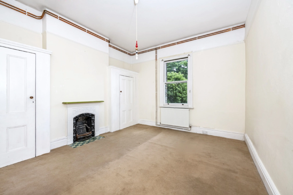 5 bedrooms apartments/flats for sale in Goldhurst Terrace, South Hampstead, London - NW6 view 8