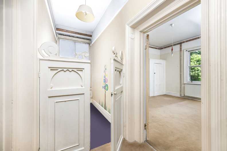 5 bedrooms apartments/flats to sale in Goldhurst Terrace, South Hampstead, London-image 12