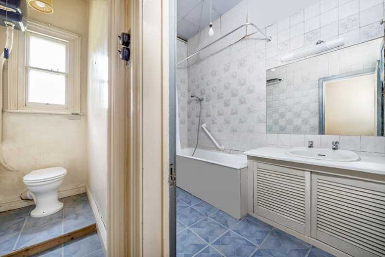 5 bedrooms apartments/flats to sale in Goldhurst Terrace, South Hampstead, London-image 10