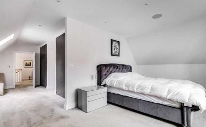 4 bedrooms apartments/flats to sale in Kidderpore Avenue, Hampstead-image 7