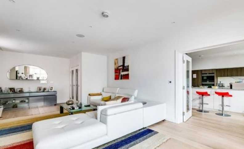 4 bedrooms apartments/flats to sale in Kidderpore Avenue, Hampstead-image 9