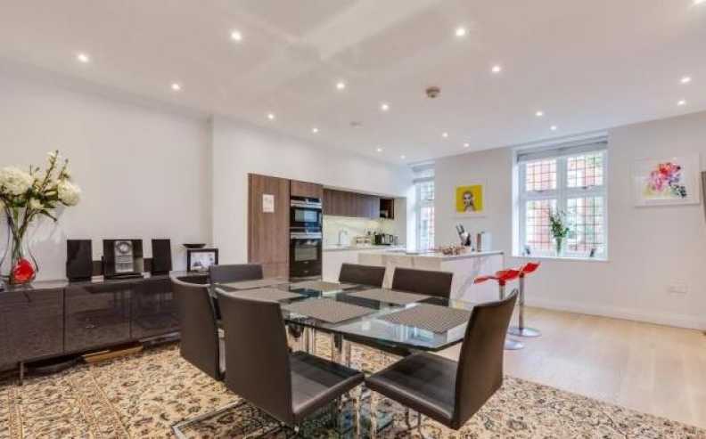 4 bedrooms apartments/flats to sale in Kidderpore Avenue, Hampstead-image 3