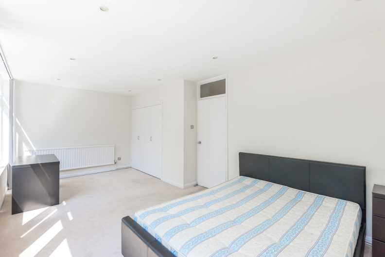 1 bedroom apartments/flats to sale in Netherhall Gardens, Hampstead-image 3