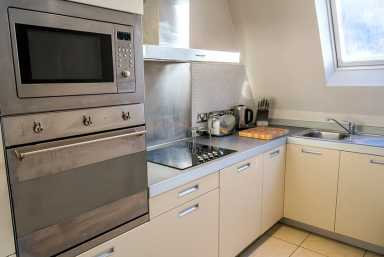 Crescent Road, Crouch End, London - N8 view 6