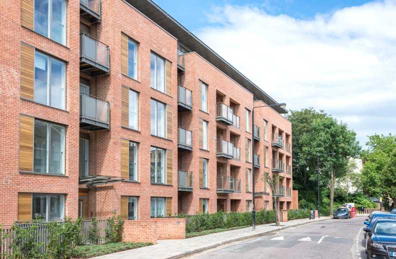 2 bedrooms apartments/flats to sale in Beaufort Court, 65 Maygrove Road, West Hampstead-image 1