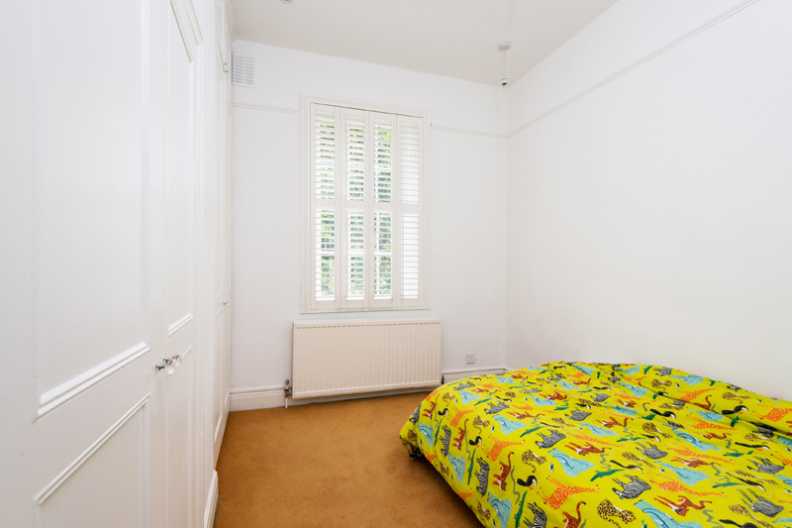 1 bedroom apartments/flats to sale in South End Road, Hampstead, London-image 4