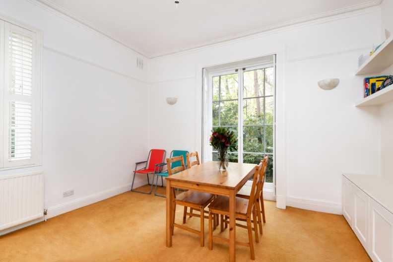 1 bedroom apartments/flats to sale in South End Road, Hampstead, London-image 13