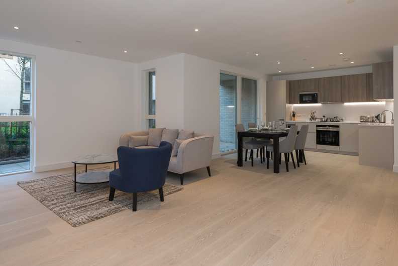 2 bedrooms apartments/flats to sale in The Avenue, Queen's Park-image 2