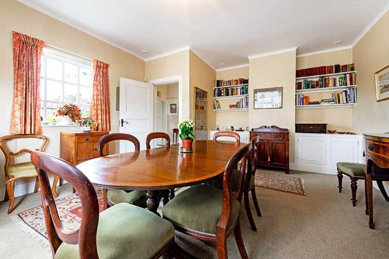 5 bedrooms houses to sale in Hampstead Way, Hampstead Garden Suburb-image 13