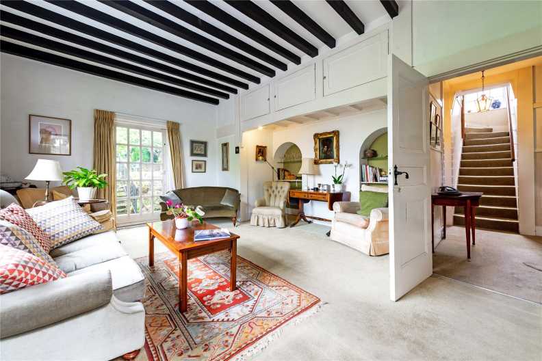 5 bedrooms houses to sale in Hampstead Way, Hampstead Garden Suburb-image 2