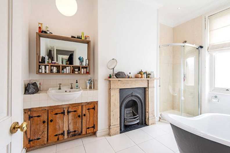 5 bedrooms apartments/flats to sale in Roderick Road, Hampstead Heath-image 7