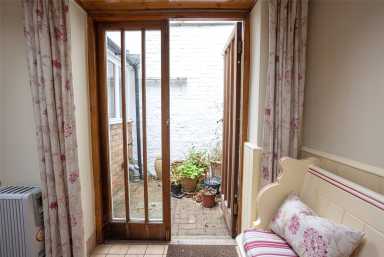 Benhams Place, Hampstead Village - NW3 view 10