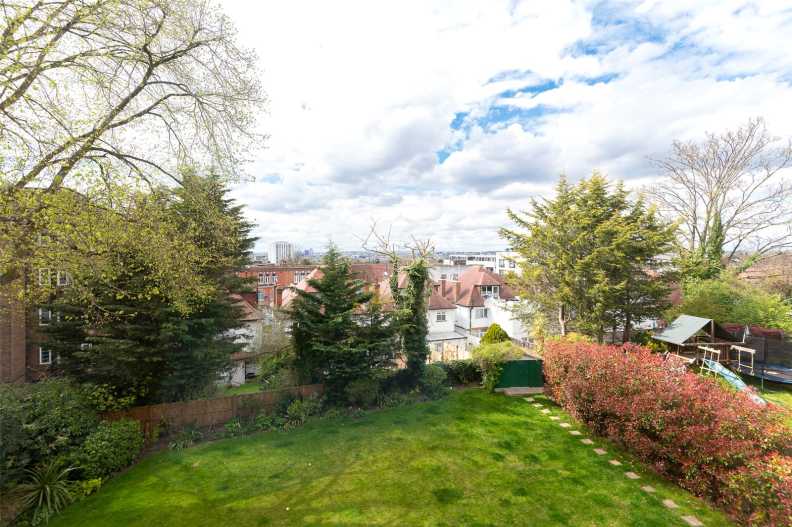 2 bedrooms apartments/flats to sale in West Heath Road, Hampstead-image 18