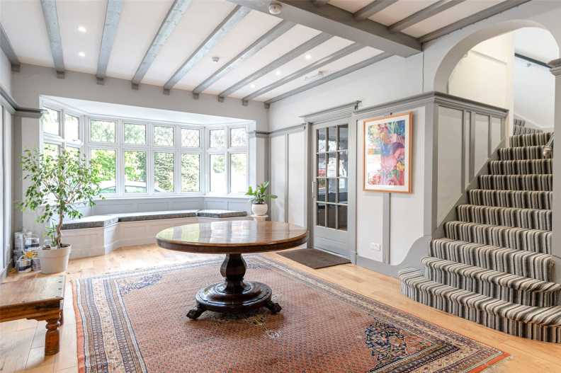 2 bedrooms apartments/flats to sale in West Heath Road, Hampstead-image 7
