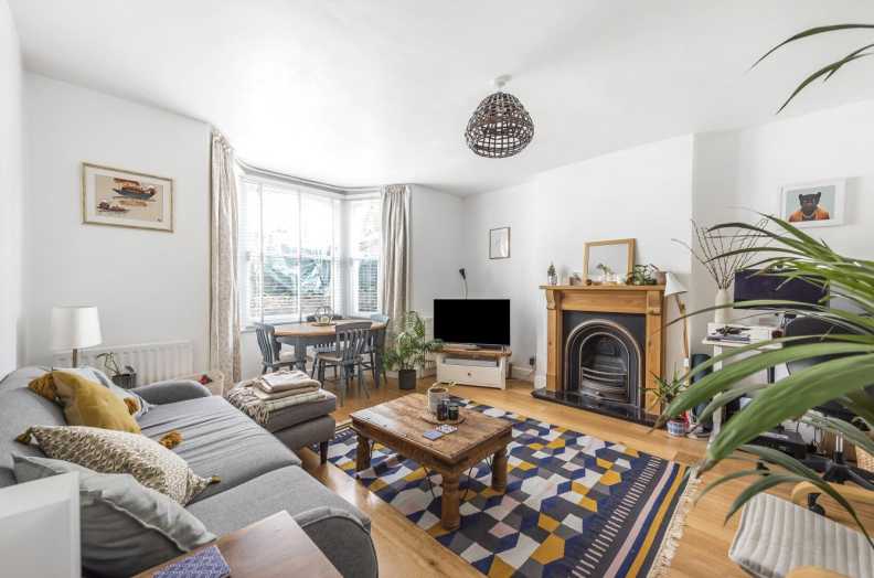 1 bedroom apartments/flats to sale in Carlingford Road, Hampstead Village-image 1