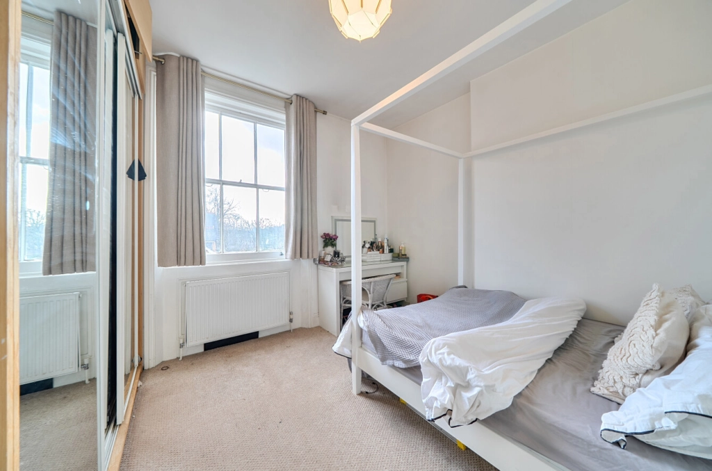 2 bedrooms apartments/flats for sale in King Henrys Road, Primrose Hill - NW3 view 4