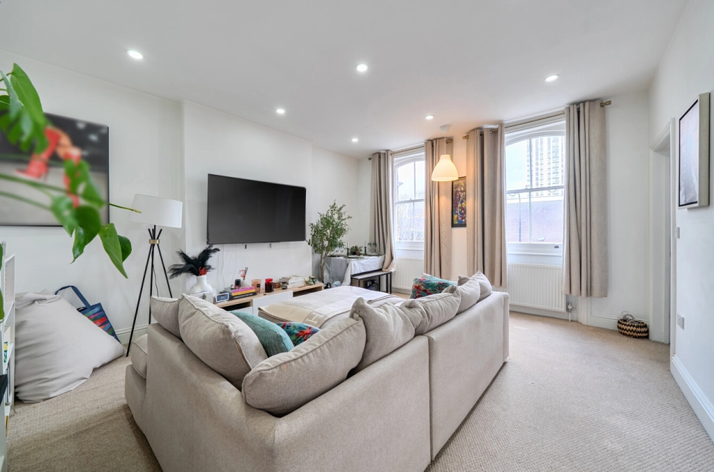 2 bedrooms apartments/flats for sale in King Henrys Road, Primrose Hill - NW3 view 2