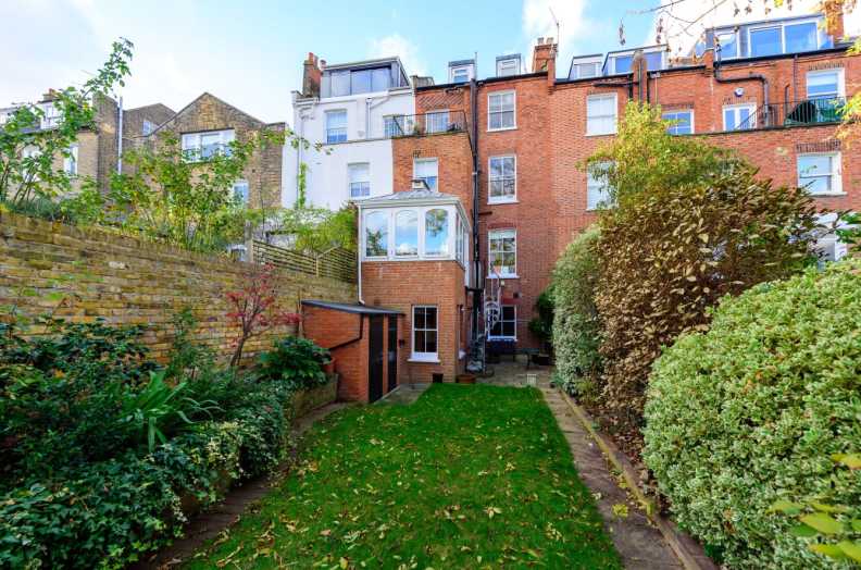 3 bedrooms apartments/flats to sale in Pilgrims Lane, Hampstead Village-image 7
