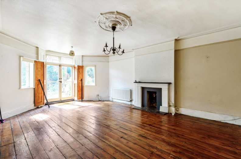 2 bedrooms apartments/flats to sale in King Henry's Road, Primrose Hill-image 2