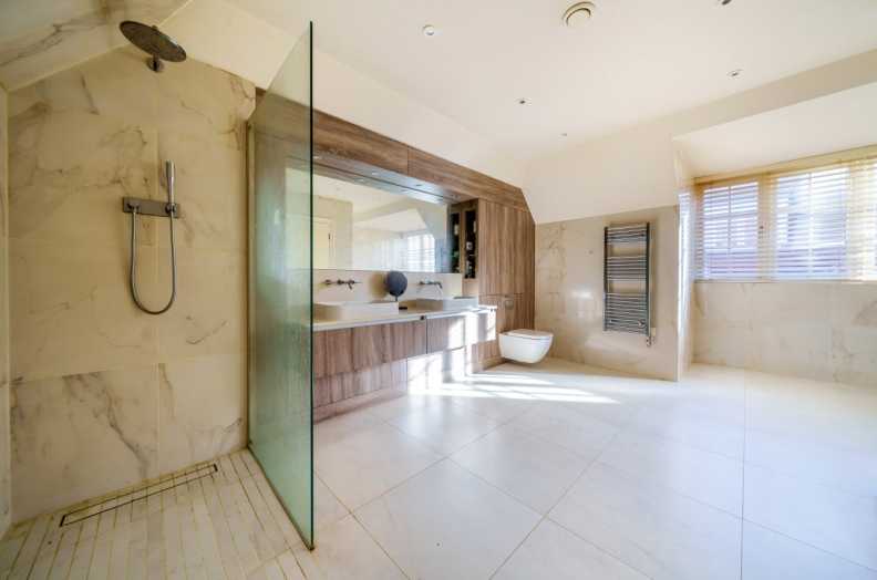 4 bedrooms apartments/flats to sale in Kidderpore Avenue, Hampstead-image 18