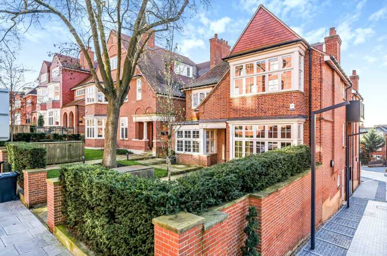 4 bedrooms apartments/flats to sale in Kidderpore Avenue, Hampstead-image 22