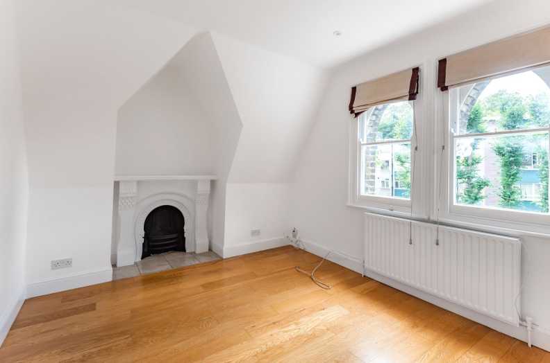2 bedrooms apartments/flats to sale in Crescent Road, Crouch End-image 2