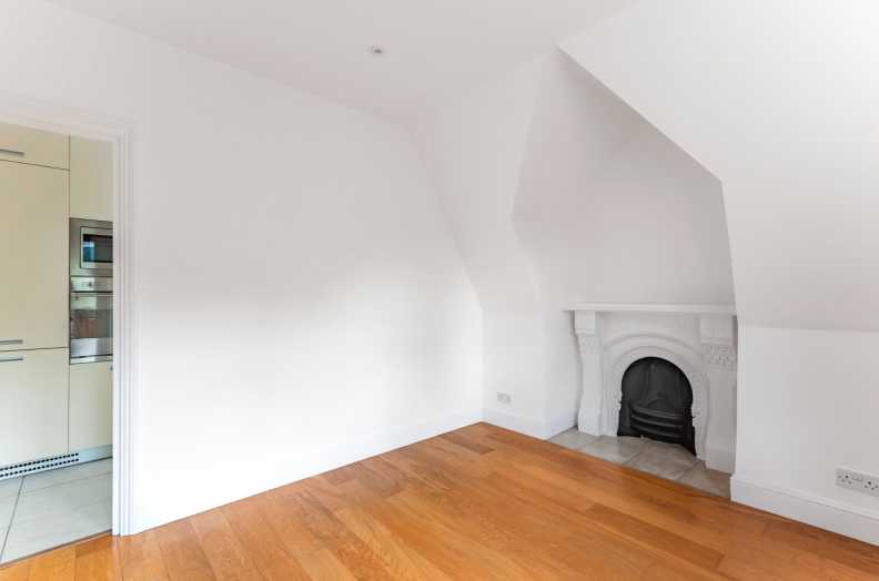 2 bedrooms apartments/flats to sale in Crescent Road, Crouch End-image 3