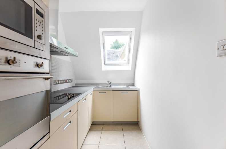 2 bedrooms apartments/flats to sale in Crescent Road, Crouch End-image 5