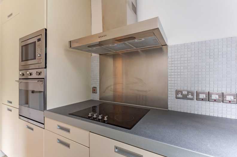 2 bedrooms apartments/flats to sale in Crescent Road, Crouch End-image 15