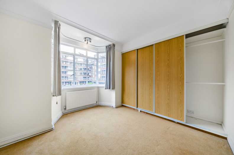 2 bedrooms apartments/flats to sale in Belsize Avenue, Belsize Park-image 5