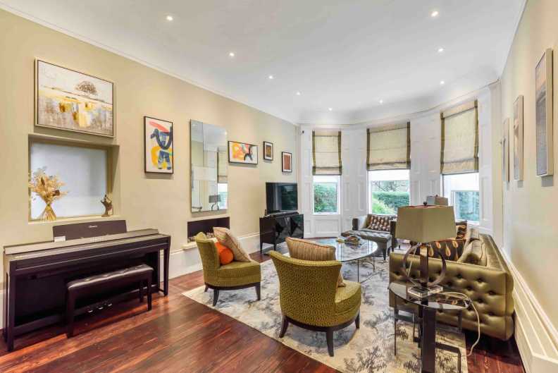 2 bedrooms apartments/flats to sale in Woodchurch Road, West Hampstead-image 2