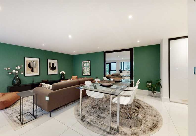 3 bedrooms houses to sale in Whittlebury Mews East, Primrose Hill-image 2