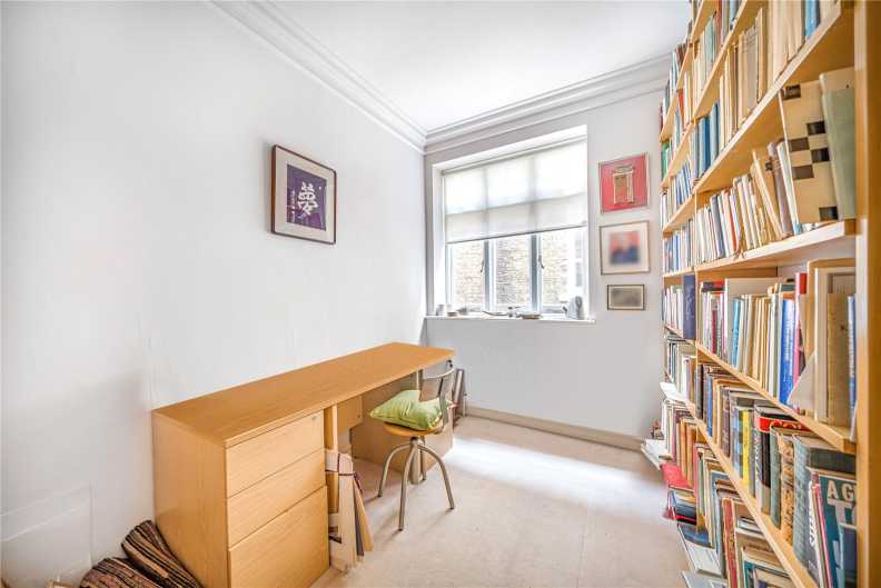 3 bedrooms apartments/flats to sale in Holford Road, Hampstead Village-image 13