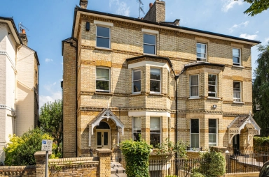 Gayton Crescent, Hampstead Village - NW3 view 1