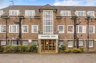 Corringham Road, Hampstead Garden Suburb NW11 image 10