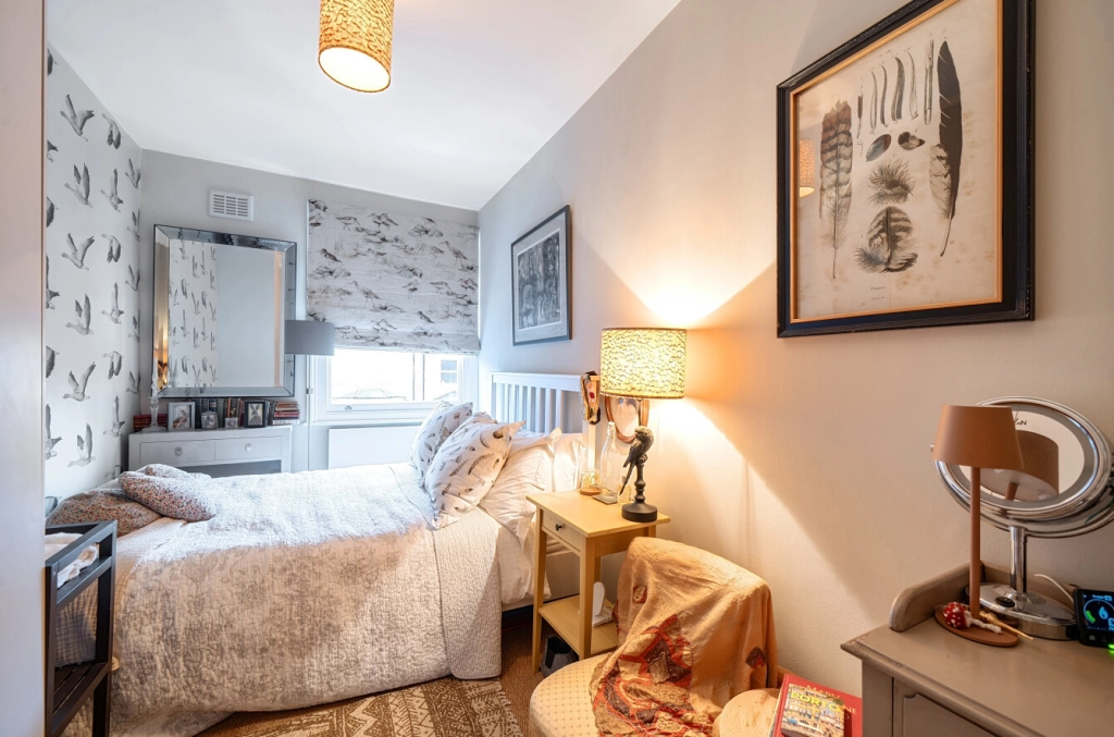 2 bedrooms apartments/flats for sale in Shirlock Road, Hampstead Heath - NW3 view 14