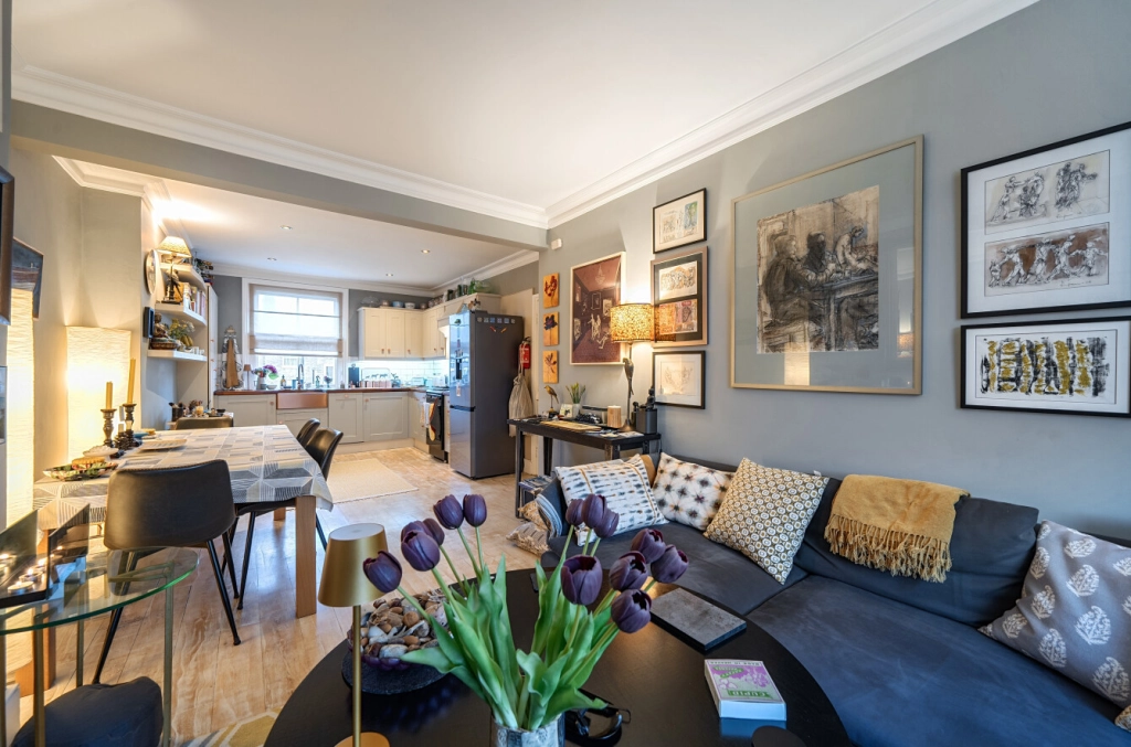 2 bedrooms apartments/flats for sale in Shirlock Road, Hampstead Heath - NW3 view 17