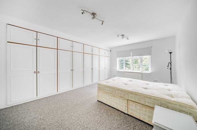 4 bedrooms houses to sale in Finchley Road, Hampstead-image 7