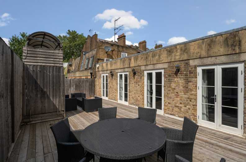 4 bedrooms houses to sale in Quex Mews, West Hampstead-image 10