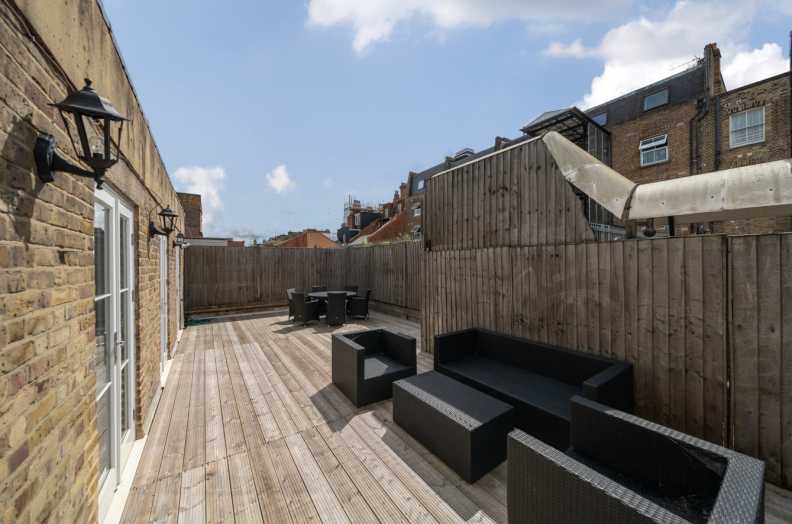 4 bedroom house for Sale in Quex Mews, West Hampstead, NW6, London