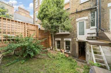 Denning Road, Hampstead Village - NW3 view 7