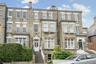 Denning Road, Hampstead Village - NW3 view 15