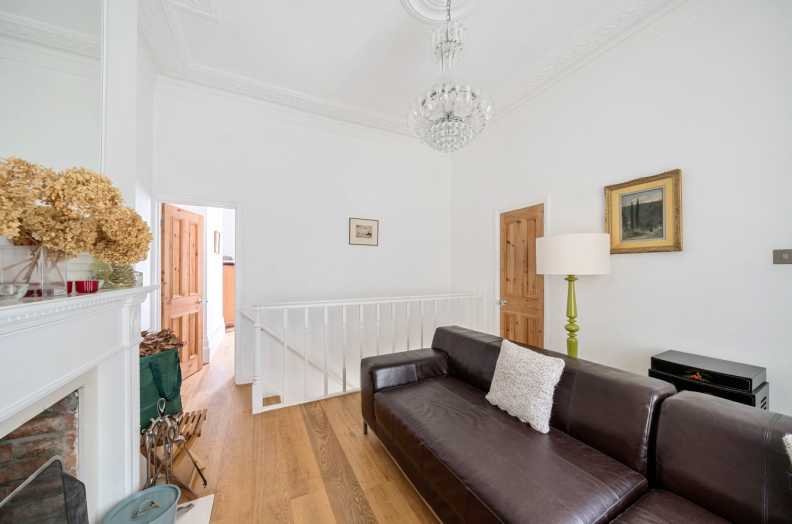 3 bedrooms apartments/flats to sale in Denning Road, Hampstead Village-image 17