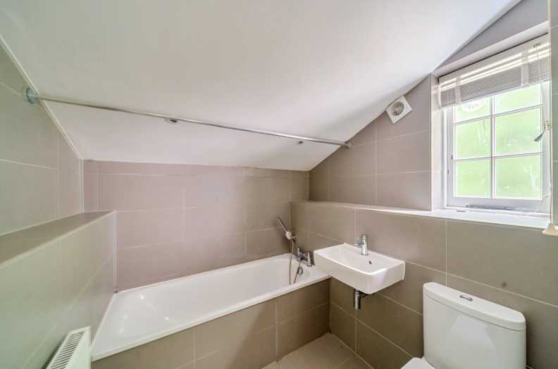 3 bedrooms apartments/flats to sale in Belsize Park, Belsize Park-image 10