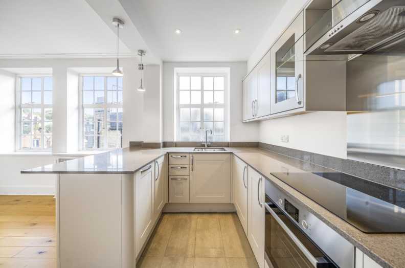 3 bedrooms apartments/flats to sale in Finchley Road, Hampstead-image 10