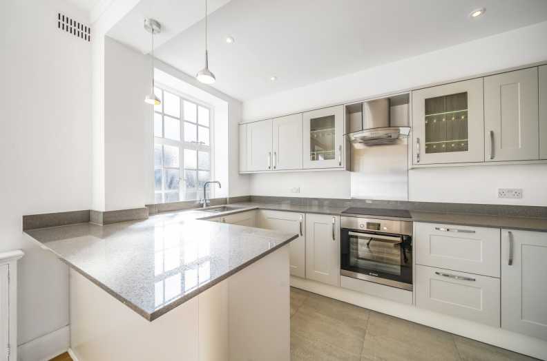 3 bedrooms apartments/flats to sale in Finchley Road, Hampstead-image 4